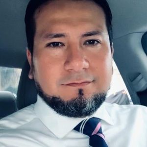 Meet your Posher, Diego